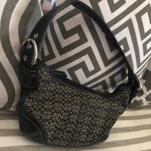 Coach Signature Purse